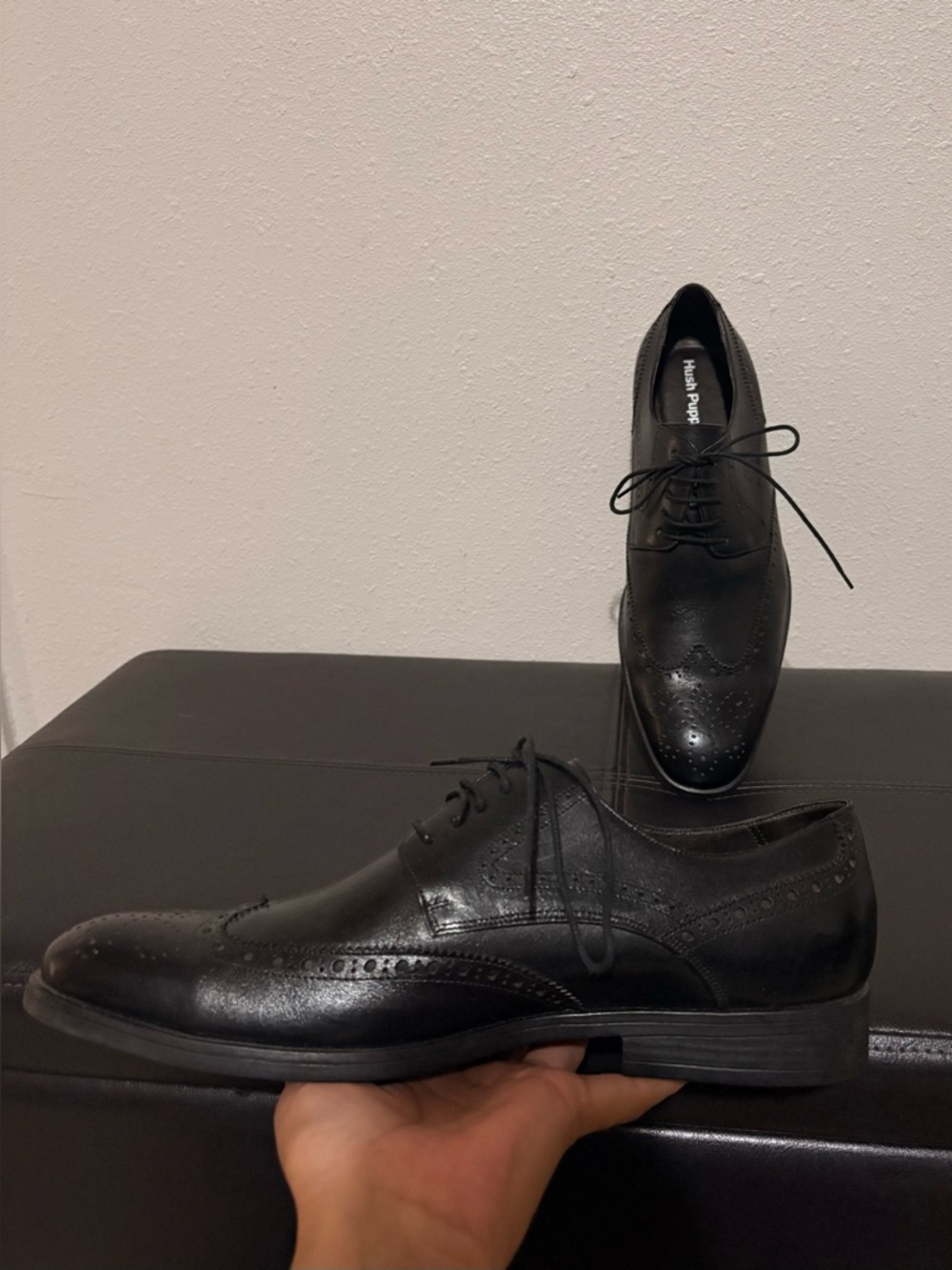 Men's Black Leather Hush Puppies W/ Detail Pattern